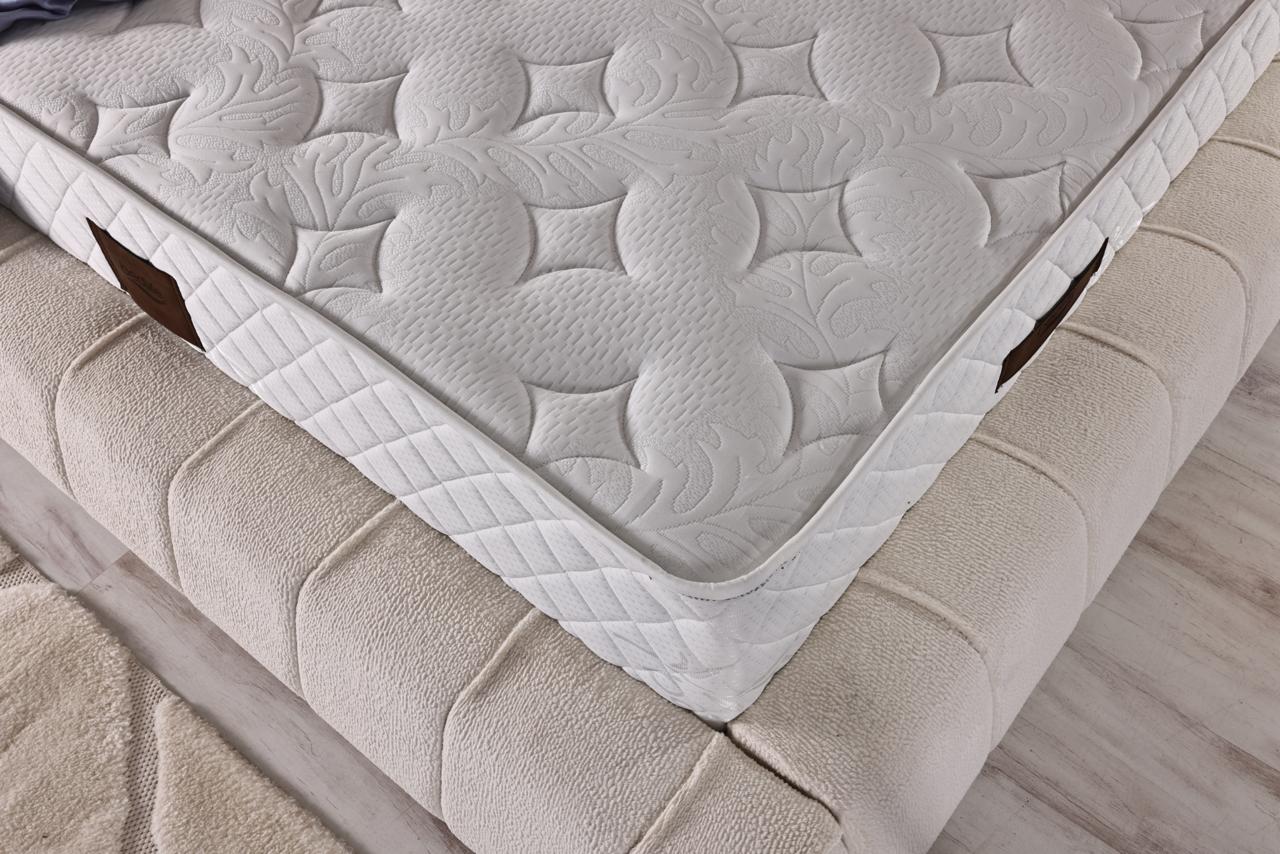 AURA Luxury Upholstered Bed Set – Ivory Bouclé Platform Bed with Sculpted Headboard