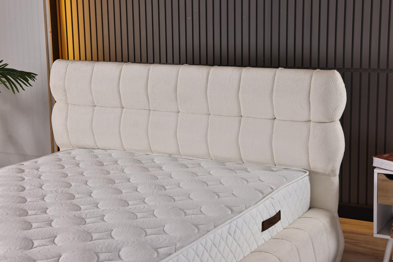 AURA Luxury Upholstered Bed Set – Ivory Bouclé Platform Bed with Sculpted Headboard