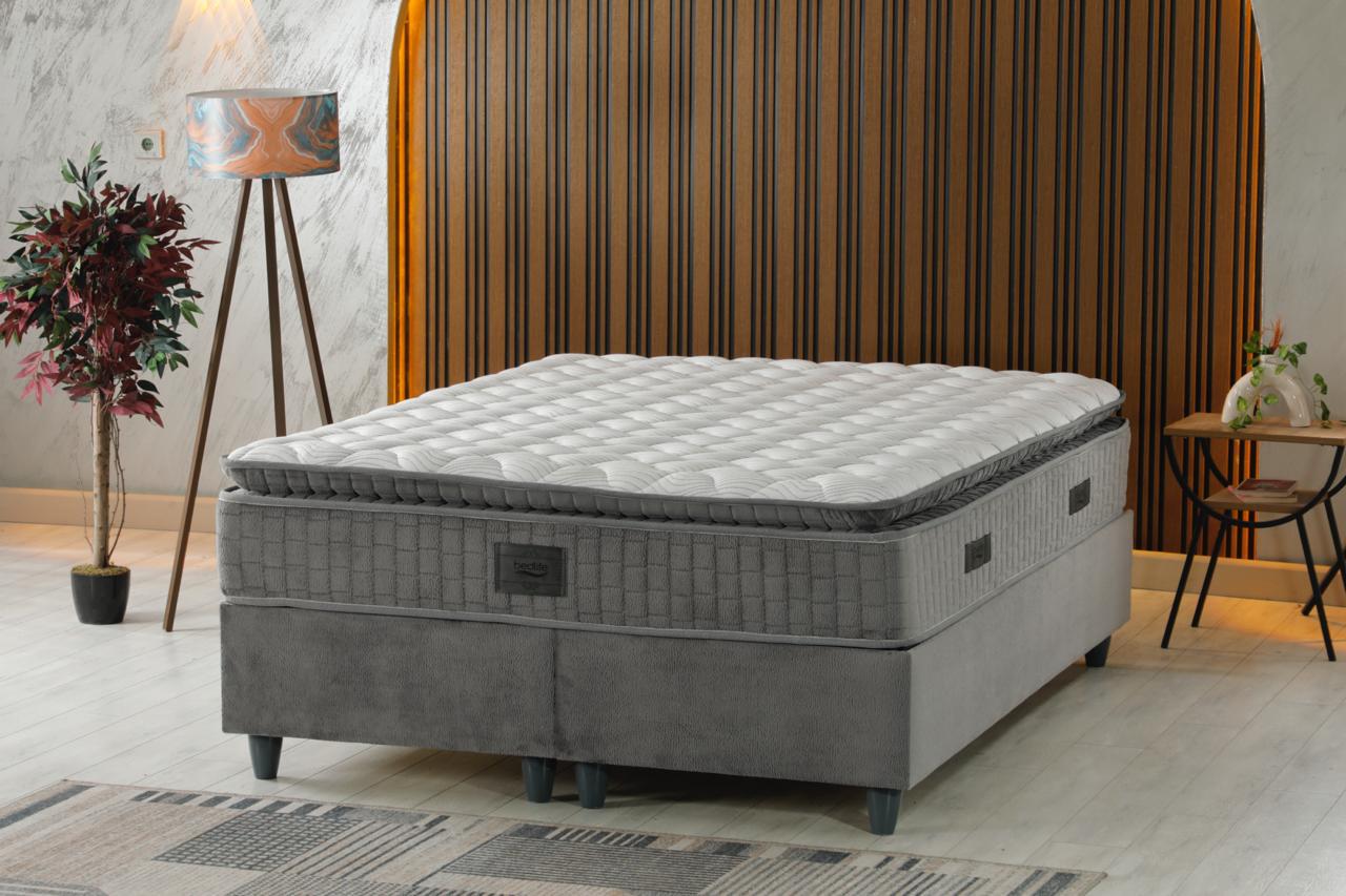 CAIRO Luxury Upholstered Bed Set – Light Gray Platform Bed with Modern Triple-Panel Headboard
