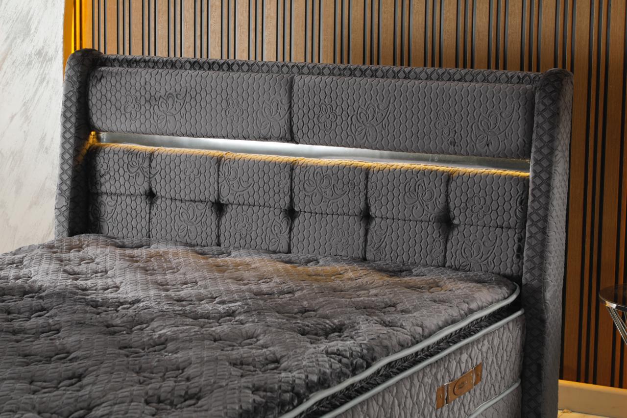 PELUŞ LIFE Luxury Bed Set – Soft Upholstered Platform Bed with Plush Headboard